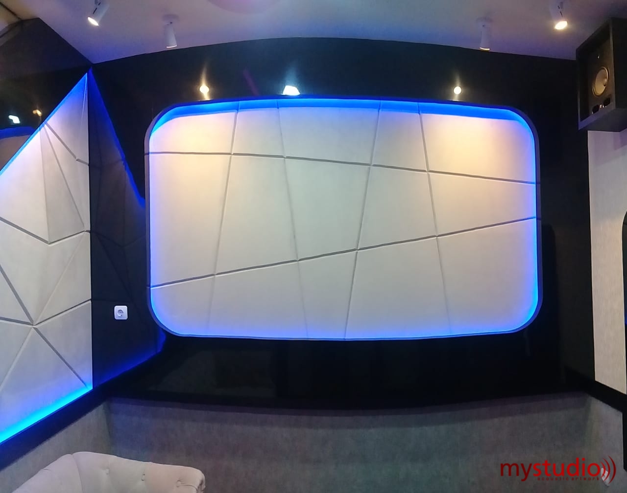 Bagaimana Ruang Entertaiment Bisa Membuat Anda Lebih Bahagia